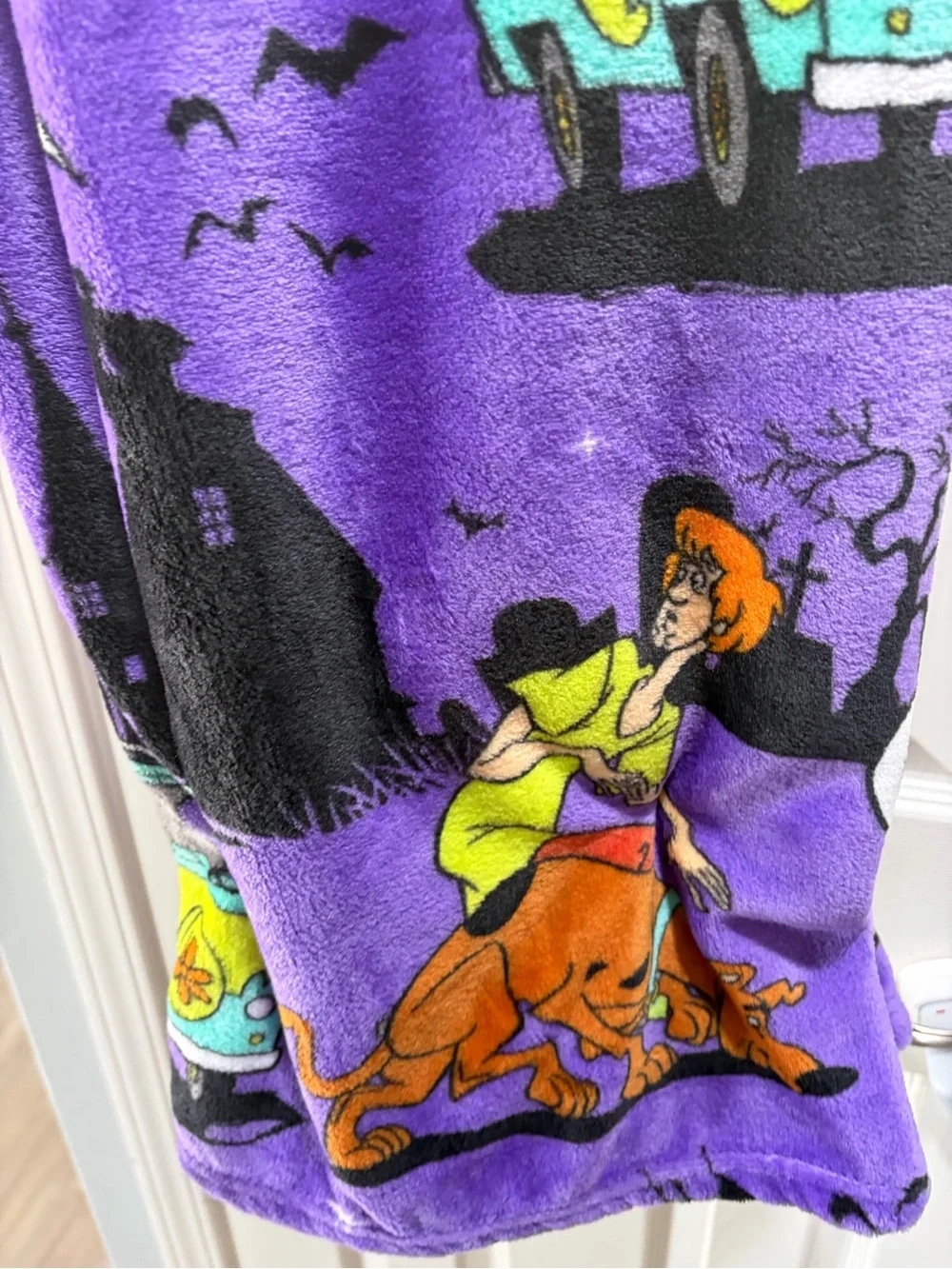 Scooby Doo Soft Plush Throw Blanket